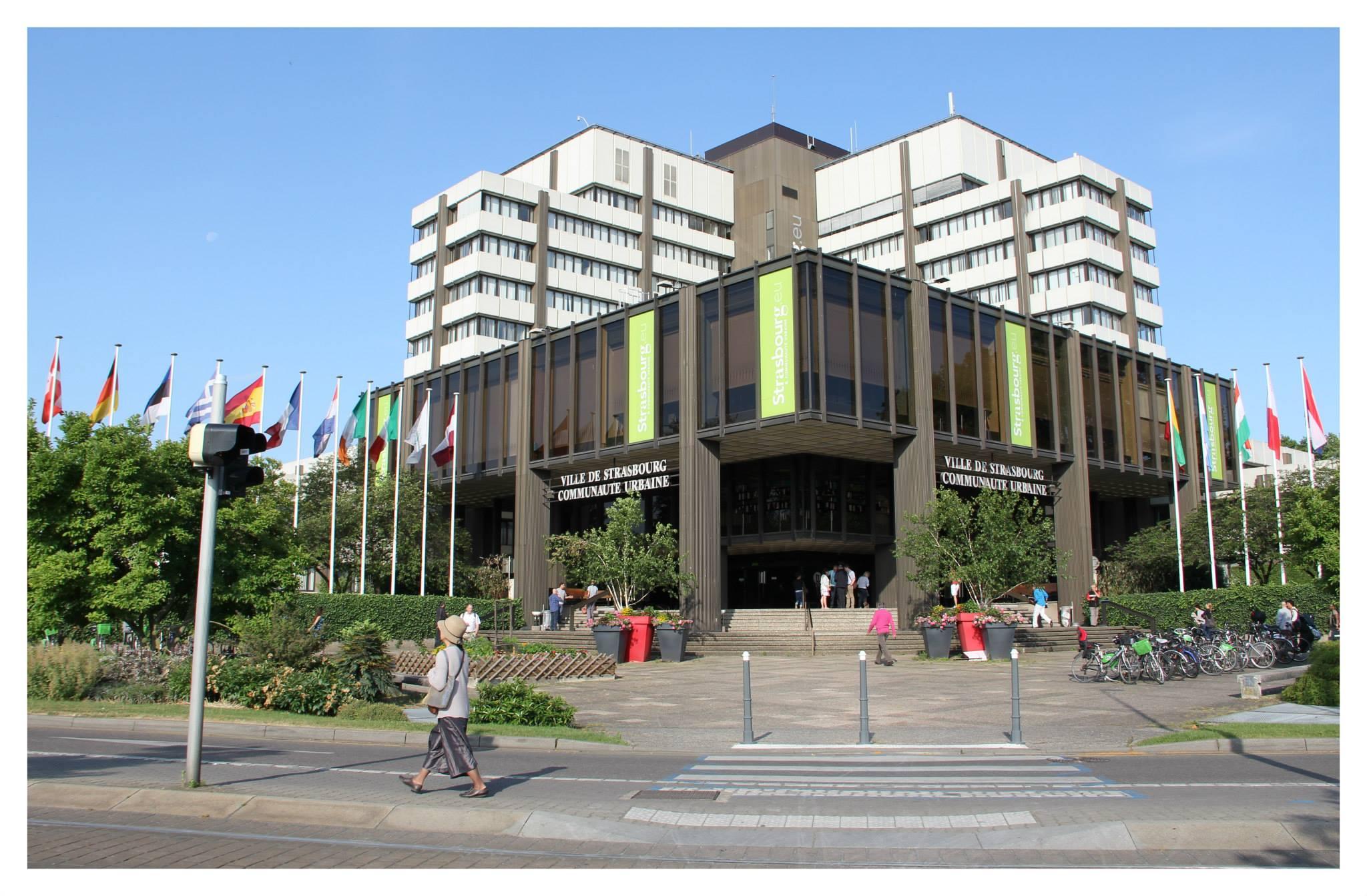 STRASBOURG. Centre administratif. Exposition le génocide des Tutsi